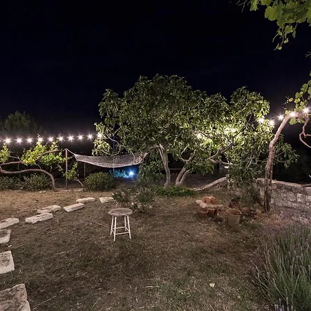 In Fondo Strada Bed & Breakfast