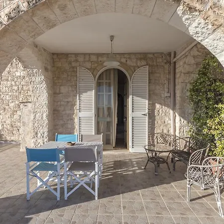 In Fondo Strada Bed & Breakfast